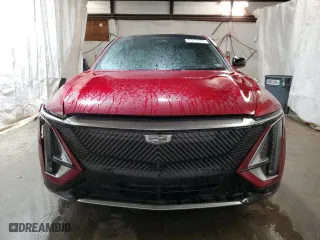 2024 Cadillac LYRIQ Luxury with VIN 1GYKPRRL1RZ116641, listed as a Copart auction lot 49230705 with 2,892 mi miles and Salvage Title. Bid and sale history available at carsss.com. Image 5.