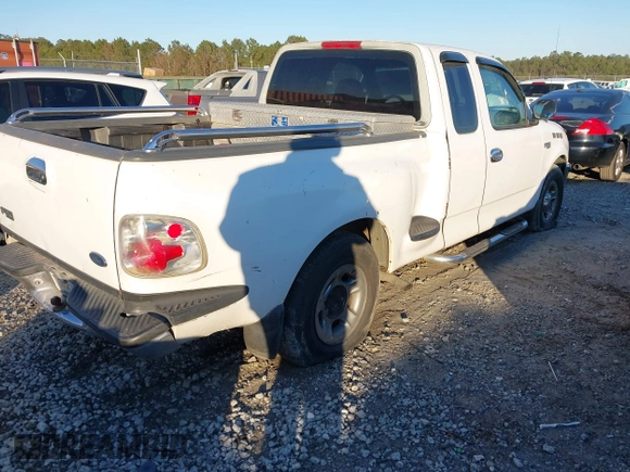 1998 Ford F-150 XL with VIN 1FTZX0724WKA18430, listed as a IAAI auction lot 41220499 with 129,780 mi miles and . Bid and sale history available at DreamBid. Image 4.
