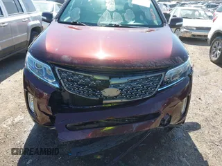 2015 Kia Sorento SX Limited with VIN 5XYKW4A76FG589701, listed as a IAAI auction lot 41661272 with 91,633 mi miles. Bid and sale history available at carsss.com. Image 12.