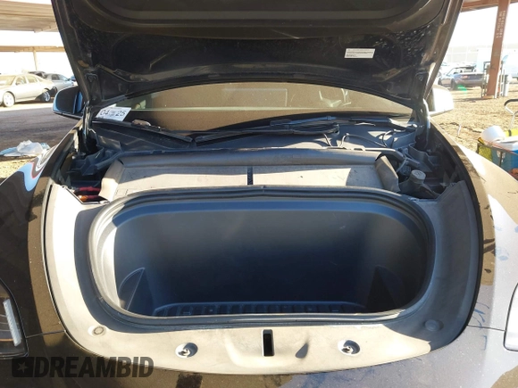 2023 Tesla Model Y Long Range with VIN 7SAYGDEE8PF815622, listed as a IAAI auction lot 41515433 with 70,862 mi miles and . Bid and sale history available at DreamBid. Image 10.