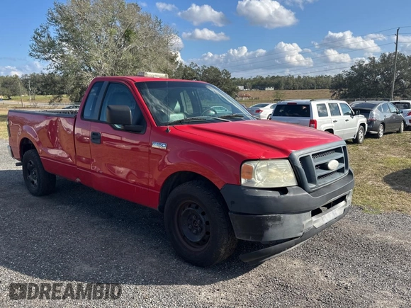 2007 Ford F-150 XL with VIN 1FTRF12W47KB40354, listed as a Copart auction lot 87468204 with 347,761 mi miles and Clean title. Bid and sale history available at DreamBid. Image 1.