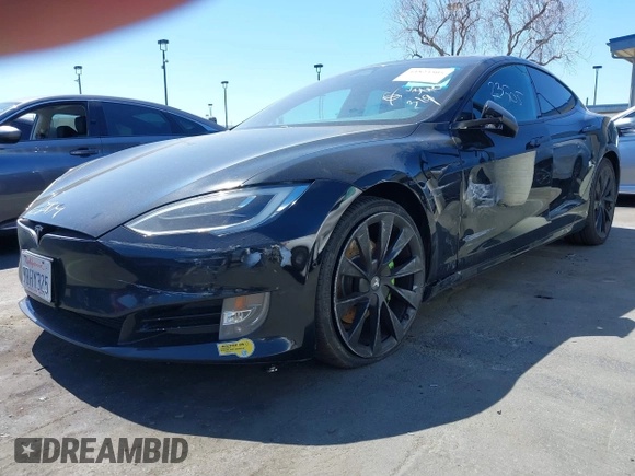 2018 Tesla Model S 75D with VIN 5YJSA1E20JF282889, listed as a IAAI auction lot 41823505 with 110,049 mi miles and . Bid and sale history available at DreamBid. Image 6.