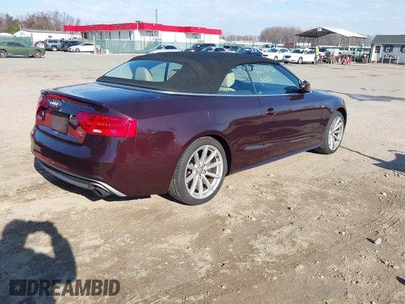 2015 Audi A5 Premium Plus z VIN WAUMFAFH8FN004891, wystawiony jako IAAI lot #41658692 z przebiegiem 179 527 mil mil oraz . Historia ofert i sprzedaży dostępna na DreamBid. Obrazek 4.