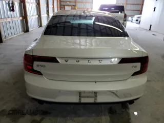 2017 Volvo S90 Momentum with VIN YV1102AK0H1006638, listed as a Copart auction lot 50428634 with 37,578 mi miles and Salvage Title. Bid and sale history available at carsss.com. Image 6.
