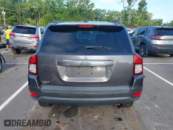 2017 Jeep Compass Sport SE z VIN 1C4NJCBA9HD130745, wystawiony jako IAAI lot #42710204 z przebiegiem 213 410 mil mil oraz . Historia ofert i sprzedaży dostępna na DreamBid. Obrazek 16.