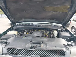 2004 Chevrolet Silverado 2500 LS with VIN 1GCGK29U84E311873, listed as a IAAI auction lot 42096136 with 268,581 mi miles. Bid and sale history available at carsss.com. Image 10.