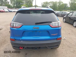 2019 Jeep Cherokee Trailhawk Elite with VIN 1C4PJMBN9KD258508, listed as a IAAI auction lot 42389006 with 106,480 mi miles and . Bid and sale history available at DreamBid. Image 16.