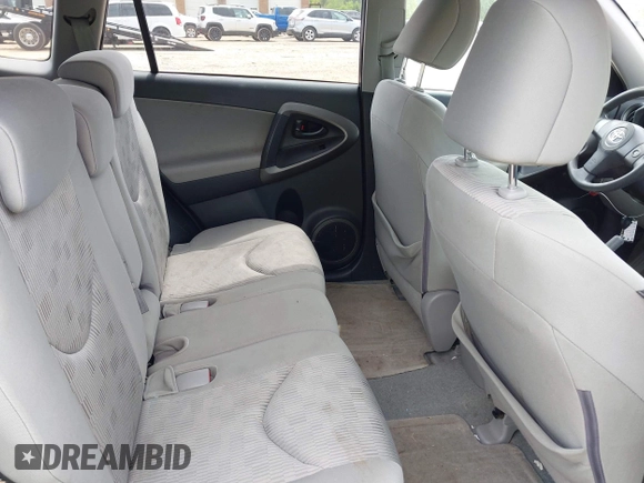 2011 Toyota RAV4 with VIN 2T3ZF4DV8BW063588, listed as a IAAI auction lot 42042794 with 101,814 mi miles and . Bid and sale history available at DreamBid. Image 8.