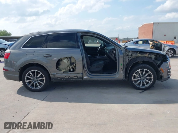2017 Audi Q7 Premium Plus with VIN WA1LAAF78HD058277, listed as a IAAI auction lot 42145596 with 83,088 mi miles and . Bid and sale history available at DreamBid. Image 14.