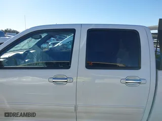 2011 Chevrolet Colorado LT w/1LT with VIN 1GCDSCFE7B8121709, listed as a IAAI auction lot 41414945 with 87,662 mi miles. Bid and sale history available at carsss.com. Image 14.
