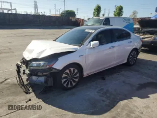 2015 Honda Accord EX-L с VIN 1HGCR6F50FA006653, выставлен на аукционе Copart как лот 51539145 с пробегом 92 639 миль миль и Списание • Salvage title. История ставок и продаж доступна на DreamBid. Изображение 1.