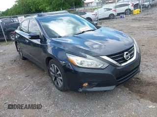 2016 Nissan Altima S with VIN 1N4AL3AP6GC142991, listed as a IAAI auction lot 42234996 with 61,790 mi miles and . Bid and sale history available at carsss.com. Image 1.