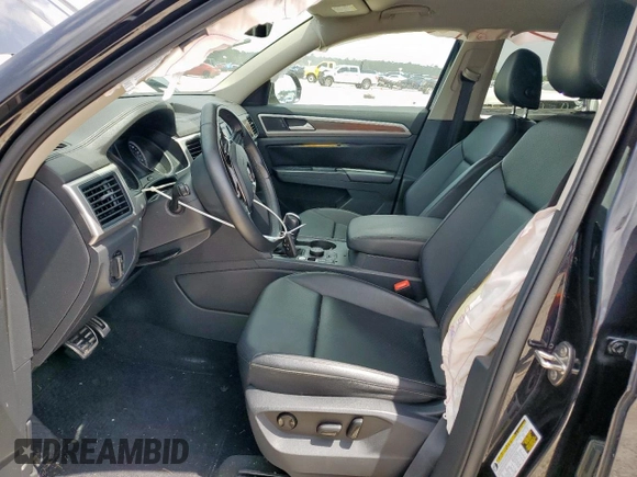 2019 Volkswagen Atlas SE with VIN 1V2XR2CA0KC560587, listed as a Copart auction lot 61511165 with 101,731 mi miles and Salvage title. Bid and sale history available at DreamBid. Image 7.