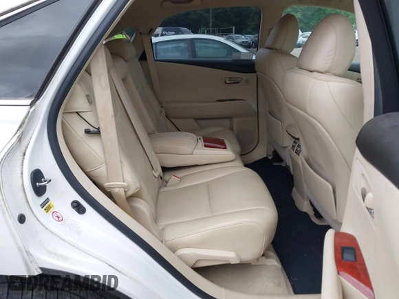 2010 Lexus RX 350 z VIN 2T2BK1BA7AC058575, wystawiony jako IAAI lot #42602120 z przebiegiem 151 152 mil mil oraz . Historia ofert i sprzedaży dostępna na DreamBid. Obrazek 8.