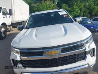 2025 Chevrolet Silverado 1500 LT with VIN 1GCPACED9SZ121665, listed as a IAAI auction lot 42086542 with 21,885 mi miles and . Bid and sale history available at DreamBid. Image 12.
