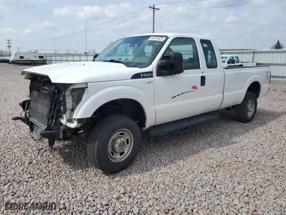2015 Ford Super Duty F-250 SRW XLT with VIN 1FT7X2B65FED45334, listed as a Copart auction lot 49216525 with 182,864 mi miles and Salvage Title. Bid and sale history available at carsss.com. Image 1.