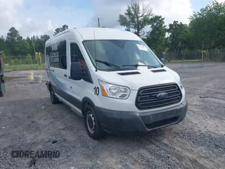 2015 Ford Transit Passenger XL z VIN 1FBAX2CG8FKA22611, wystawiony jako IAAI lot #42495659 z przebiegiem 275 024 mil mil oraz . Historia ofert i sprzedaży dostępna na DreamBid. Obrazek 1.