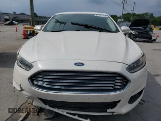 2016 Ford Fusion SE с VIN 3FA6P0T94GR381173, выставлен на аукционе Copart как лот 62491595 с пробегом 138 943 миль миль и Списание • Salvage title. История ставок и продаж доступна на DreamBid. Изображение 5.