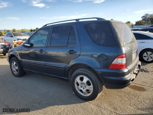 2003 Mercedes-Benz M-Class 3.7L with VIN 4JGAB57E73A421303, listed as a Copart auction lot 88596855 with 262,528 mi miles and Clean Title. Bid and sale history available at carsss.com. Image 2.