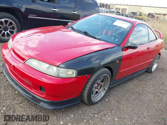 1995 Acura Integra GS-R with VIN JH4DC2393SS002751, listed as a IAAI auction lot 42159119 with 105,978 mi miles. Bid and sale history available at carsss.com. Image 2.