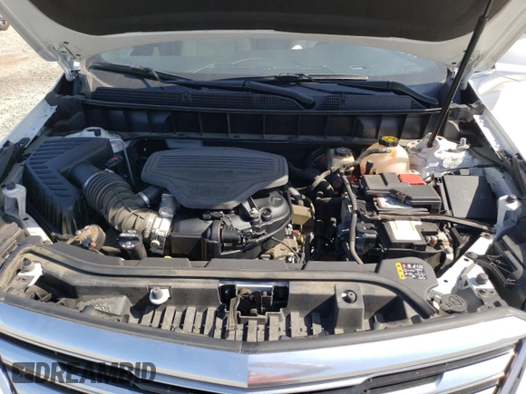 2017 Cadillac XT5 Luxury AWD with VIN 1GYKNDRS0HZ180703, listed as a Copart auction lot 58793895 with 30,339 mi miles and Salvage title. Bid and sale history available at DreamBid. Image 12.
