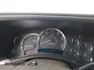 2006 Cadillac Escalade EXT z VIN 3GYEK62N46G212572, wystawiony jako IAAI lot #41972296 z przebiegiem 159 861 mil mil oraz . Historia ofert i sprzedaży dostępna na DreamBid. Obrazek 7.