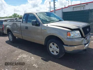 2004 Ford F-150 XL z VIN 1FTRF12W04NC41949, wystawiony jako IAAI lot #42251934 z przebiegiem Nie podano mil oraz . Historia ofert i sprzedaży dostępna na DreamBid. Obrazek 1.
