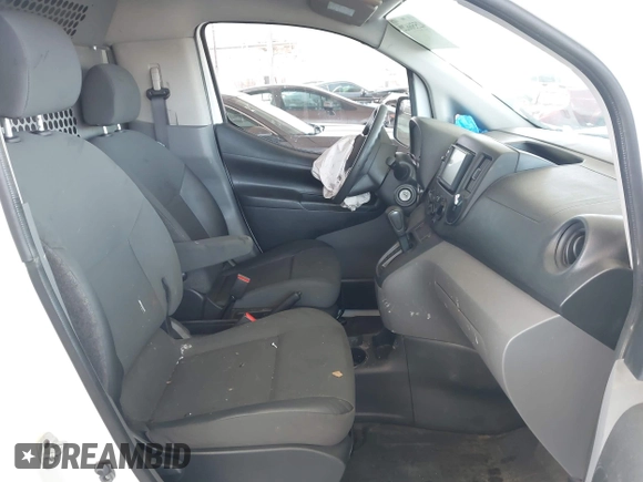 2016 Nissan NV200 S with VIN 3N6CM0KN1GK695034, listed as a IAAI auction lot 42556622 with 184,086 mi miles and . Bid and sale history available at DreamBid. Image 5.
