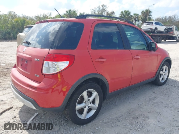 2007 Suzuki SX4 with VIN JS2YB413375111867, listed as a IAAI auction lot 41575940 with 152,621 mi miles. Bid and sale history available at carsss.com. Image 4.