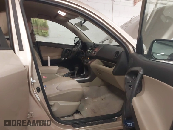 2010 Toyota RAV4 with VIN JTMBF4DV0A5032441, listed as a IAAI auction lot 41954964 with 190,959 mi miles. Bid and sale history available at carsss.com. Image 5.