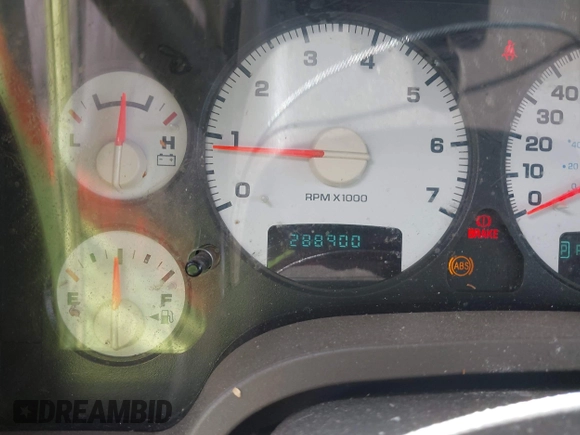 2004 Dodge Ram 2500 SLT with VIN 3D7KA28D64G218704, listed as a IAAI auction lot 42010509 with 288,900 mi miles. Bid and sale history available at carsss.com. Image 7.