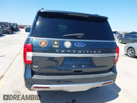 2023 Ford Expedition XLT с VIN 1FMJU1J82PEA45419, выставлен на аукционе IAAI как лот 41755259 с пробегом 62 406 миль миль и . История ставок и продаж доступна на DreamBid. Изображение 16.