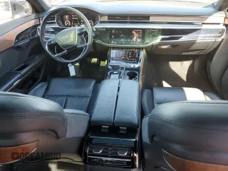 2019 Audi A8 z VIN WAU8DAF82KN007562, wystawiony jako Copart lot #42766345 z przebiegiem 92 532 mil mil oraz Szkoda całkowita • Salvage title. Historia ofert i sprzedaży dostępna na DreamBid. Obrazek 8.