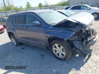 2013 GMC Terrain SLE z VIN 2GKALMEK5D6258738, wystawiony jako IAAI lot #42102235 z przebiegiem 140 080 mil mil oraz . Historia ofert i sprzedaży dostępna na DreamBid. Obrazek 1.