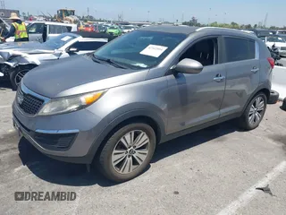 2016 Kia Sportage EX with VIN KNDPC3AC0G7841320, listed as a IAAI auction lot 42312551 with 199,996 mi miles and . Bid and sale history available at DreamBid. Image 17.
