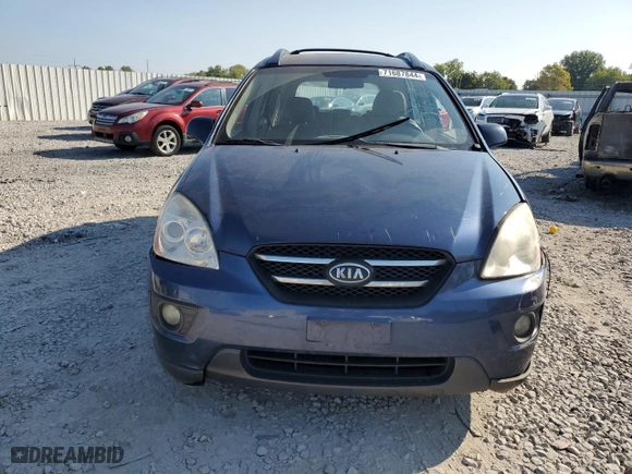 2007 Kia Rondo EX with VIN KNAFG526977061088, listed as a Copart auction lot 71687844 with 186,379 mi miles and Salvage Title. Bid and sale history available at carsss.com. Image 5.