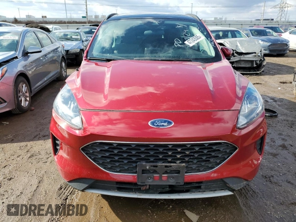 2021 Ford Escape SE with VIN 1FMCU0G61MUA21588, listed as a Copart auction lot 47243505 with 67,365 mi miles and Salvage Title. Bid and sale history available at carsss.com. Image 5.