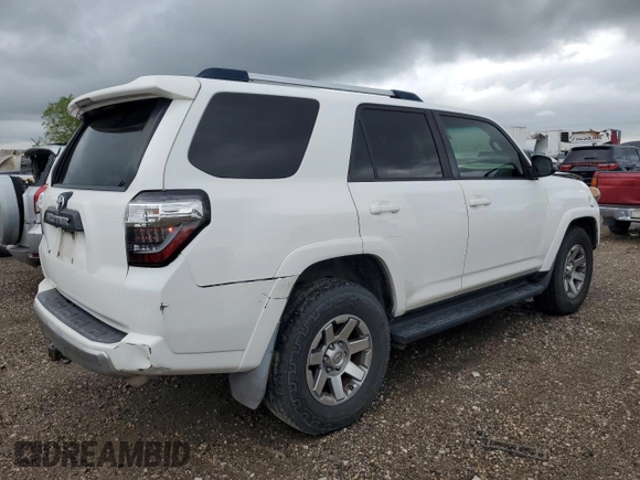2015 Toyota 4Runner Limited with VIN JTEBU5JR8F5241559, listed as a Copart auction lot 50833785 with 199,309 mi miles and Salvage Title. Bid and sale history available at DreamBid. Image 3.