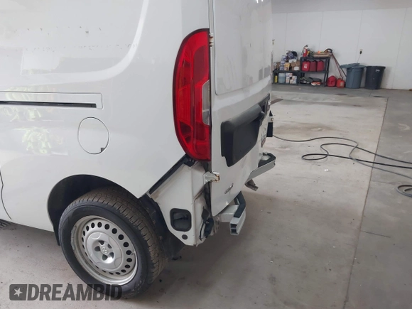 2018 Ram ProMaster City Cargo Van Tradesman with VIN ZFBERFAB9J6L08400, listed as a IAAI auction lot 41549415 with 93,518 mi miles. Bid and sale history available at carsss.com. Image 18.
