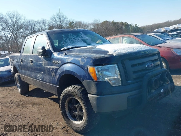 2011 Ford F-150 XL with VIN 1FTFW1EF9BFD05864, listed as a IAAI auction lot 41415000 with 999,999 mi miles. Bid and sale history available at carsss.com. Image 1.