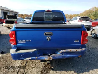 2008 Dodge Dakota with VIN 1D7HW78N38S550177, listed as a Copart auction lot 77898264 with 117,222 mi miles and Salvage title. Bid and sale history available at DreamBid. Image 6.