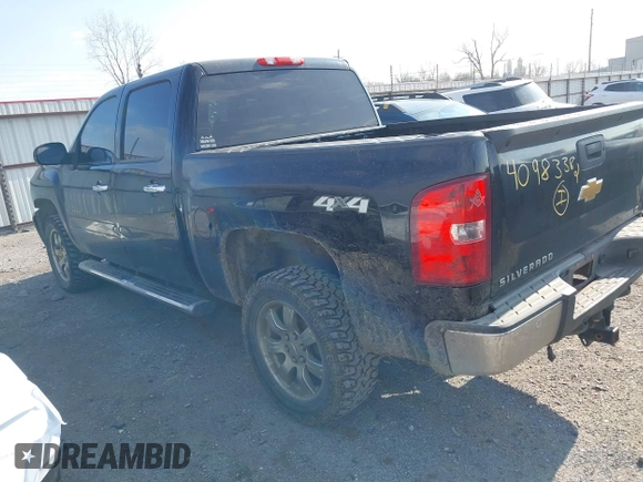 2013 Chevrolet Silverado 1500 LT with VIN 3GCPKSE76DG123345, listed as a IAAI auction lot 40983382 with 232,450 mi miles and . Bid and sale history available at DreamBid. Image 3.