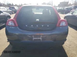 2010 Volvo C30 с VIN YV1672MKXA2171481, выставлен на аукционе Copart как лот 79916064 с пробегом 44 660 миль миль и Списание • Salvage title. История ставок и продаж доступна на DreamBid. Изображение 6.
