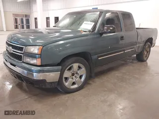 2006 Chevrolet Silverado 1500 LT1 with VIN 1GCEC19Z36Z286015, listed as a IAAI auction lot 40826253 with 263,540 mi miles. Bid and sale history available at carsss.com. Image 2.