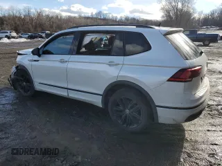 2022 Volkswagen Tiguan SE R-Line Black with VIN 3VV8B7AX8NM080395, listed as a Copart auction lot 43749965 with Not Provided miles and Salvage Title. Bid and sale history available at DreamBid. Image 2.