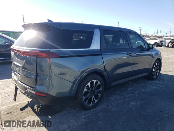 2022 Kia Carnival EX with VIN KNDNC5H32N6072329, listed as a Copart auction lot 42173915 with 25,910 mi miles and Salvage Title. Bid and sale history available at carsss.com. Image 3.