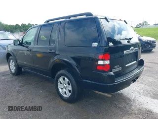 2010 Ford Explorer XLT z VIN 1FMEU7DEXAUA16558, wystawiony jako IAAI lot #42546674 z przebiegiem 143 952 mil mil oraz . Historia ofert i sprzedaży dostępna na DreamBid. Obrazek 3.
