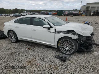 2019 Volkswagen Arteon SE R-Line with VIN WVWFR7AN8KE022403, listed as a Copart auction lot 71025353 with 49,391 mi miles and . Bid and sale history available at DreamBid. Image 4.