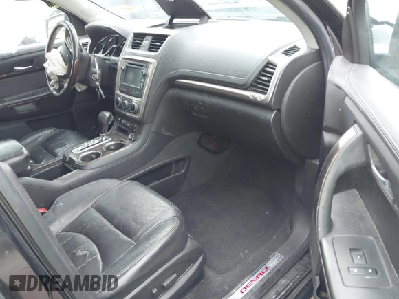2014 GMC Acadia Denali with VIN 1GKKVTKD8EJ205759, listed as a IAAI auction lot 41952652 with 153,538 mi miles and . Bid and sale history available at carsss.com. Image 5.