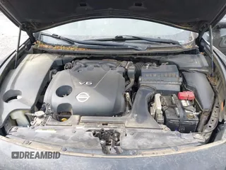 2014 Nissan Maxima SV with VIN 1N4AA5AP4EC450269, listed as a IAAI auction lot 42176963 with 132,205 mi miles and . Bid and sale history available at DreamBid. Image 10.